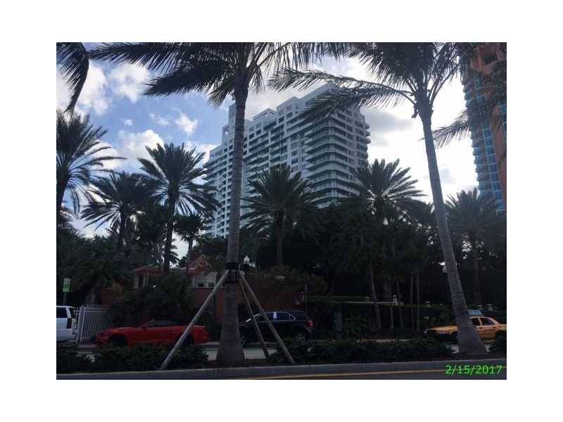Do not miss your opportunity to own a unit within this beautiful Miami Beach luxury condo