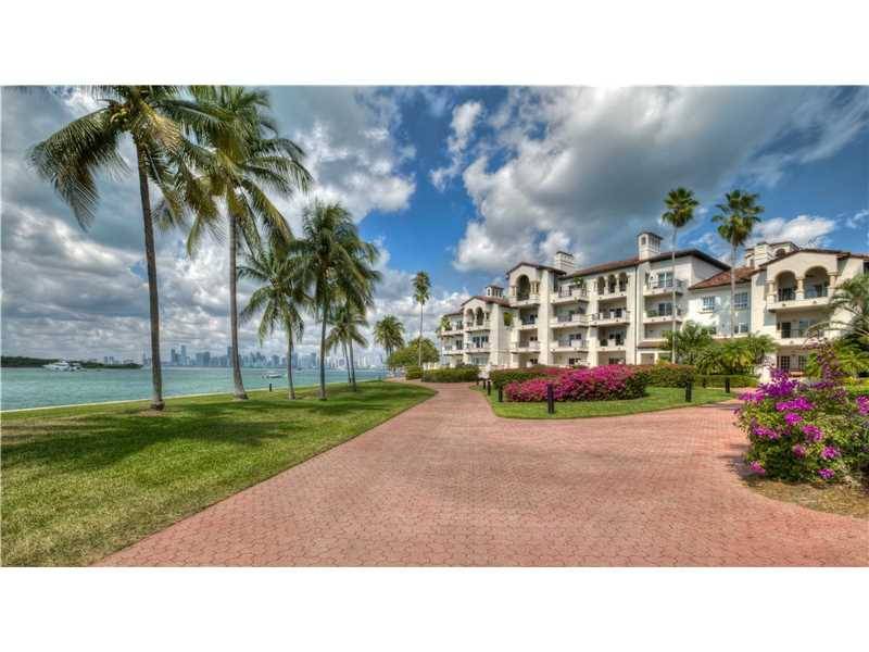 Beautiful ground floor unit for annual rent at 16 - fisher island 3 BR Condo Miami