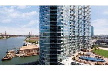 Long Island City - 1 Month Free, NO BROKER FEE, luxury studio, with fitness center, terrace, dog run, sand beach volleyball courts, tennis courts, children's playroom,