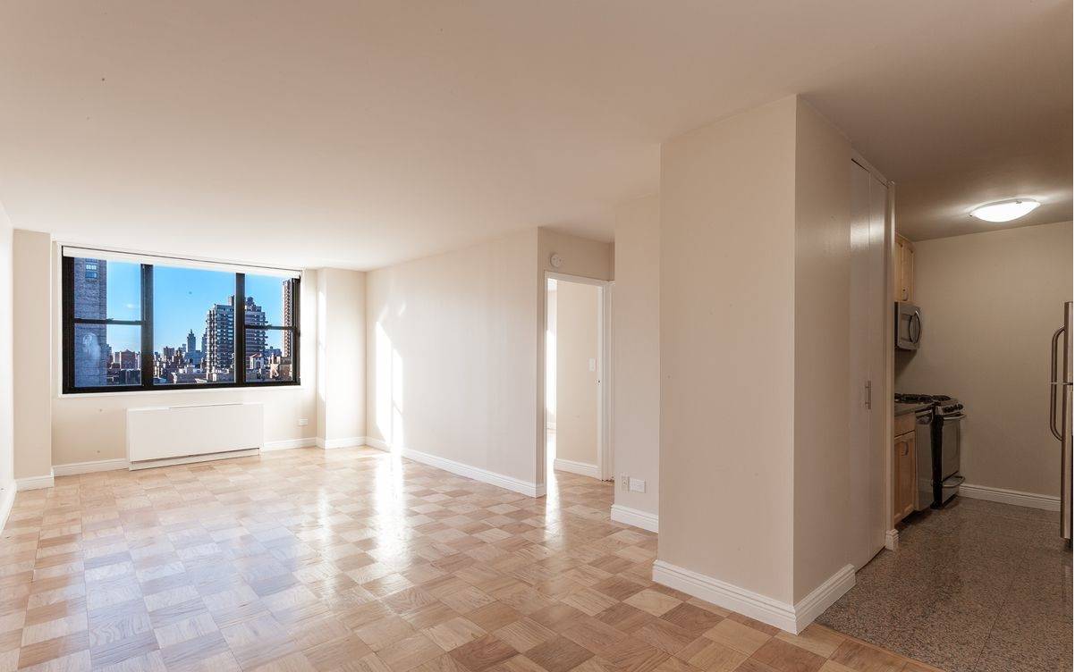 Spacious one bedroom on the Upper East Side
