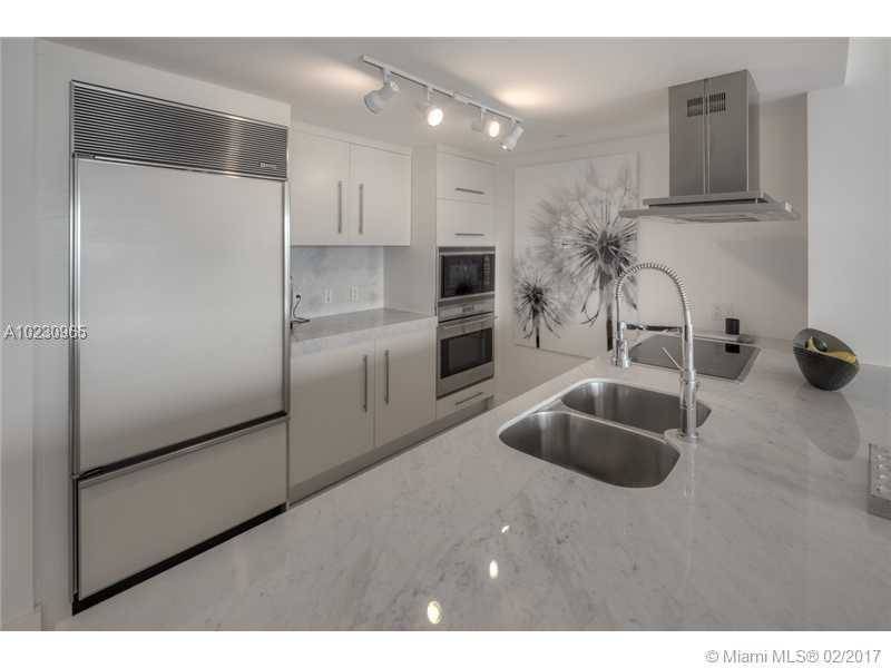 Priced to sell ASAP - Icon Brickell Tower 2 2 BR Condo Brickell Florida