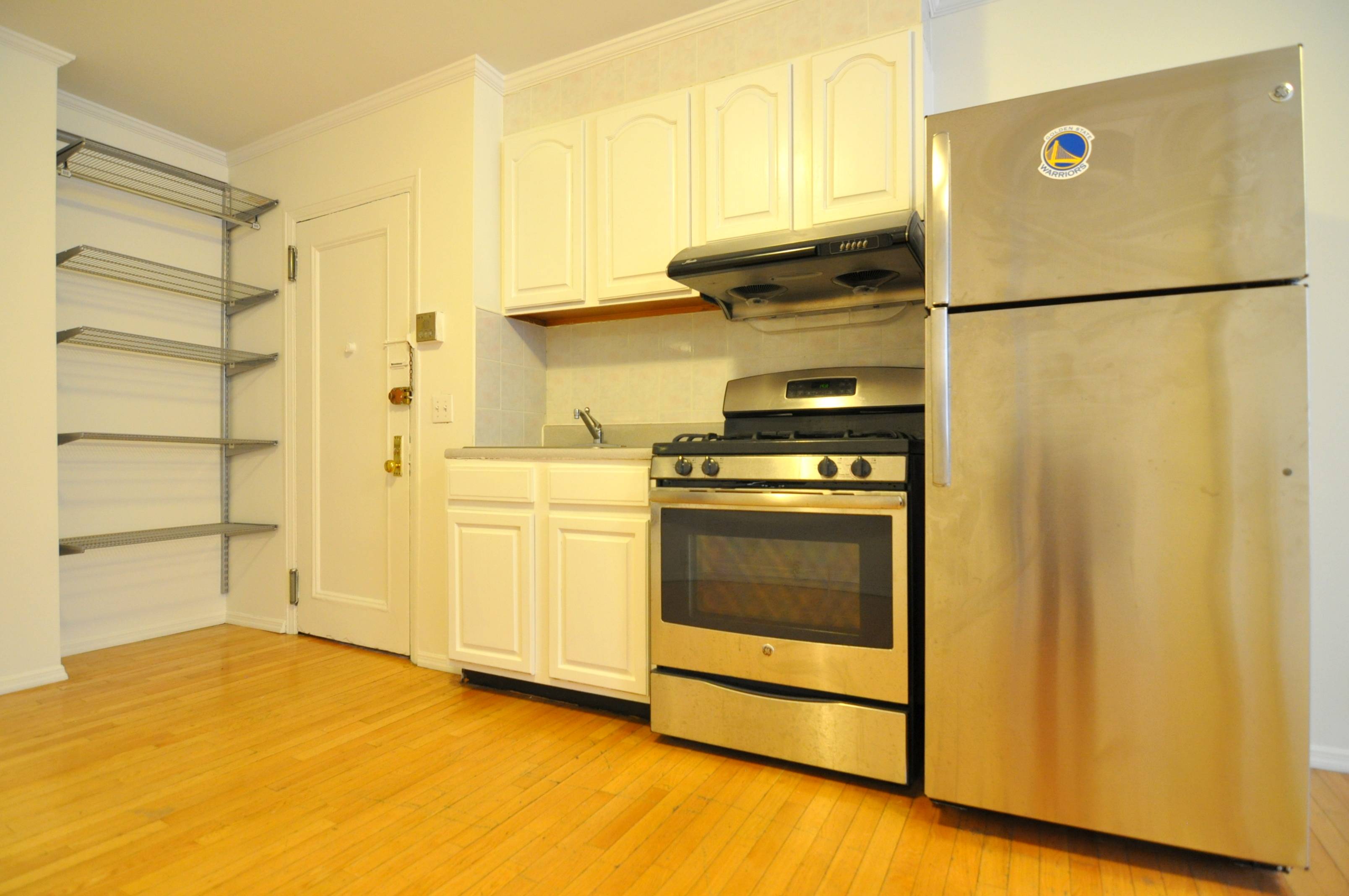 NO FEE! Beautiful 1 Bedroom apartment in the heart of NoLita! Ideal for Shares!
