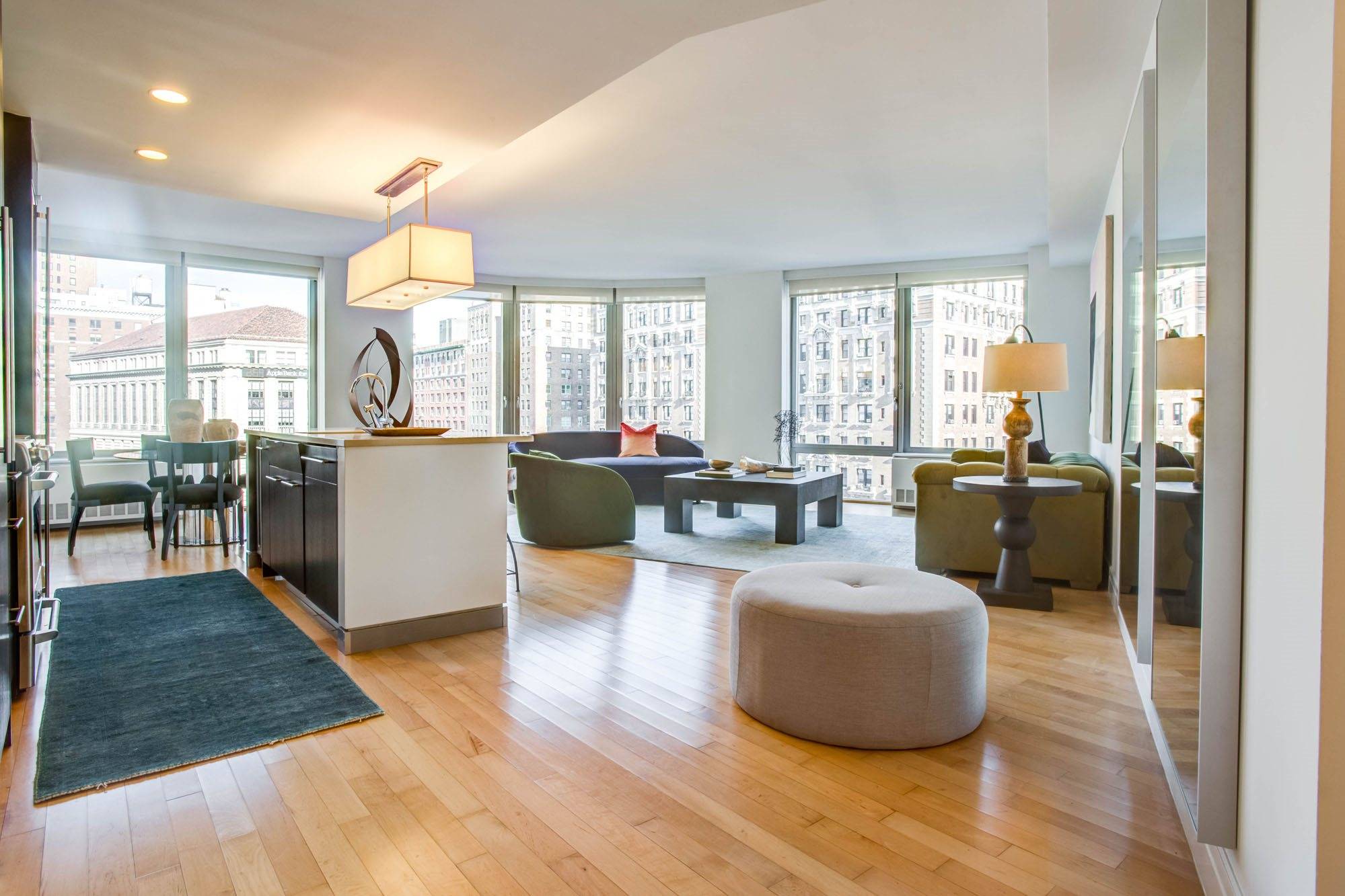 Posh and Classic Upper West Side 2BR/2BA steps away from Central Park