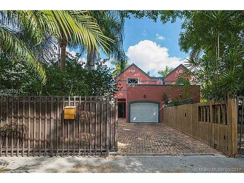 Immaculate - 3125 Jackson Ave 3 BR Split-level Coral Gables Miami
