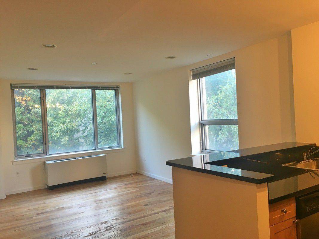East Village: North Facing 1 Bedroom PH with open kitchen!