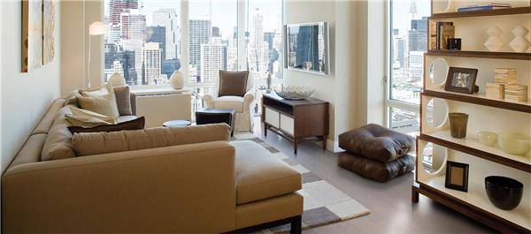 UNBELIEVABLY SPACIOUS CONVERTIBLE 3 BED/2 BATH APARTMENT IN CHELSEA!!!! NO FEE AND ONE MONTH FREE!!!