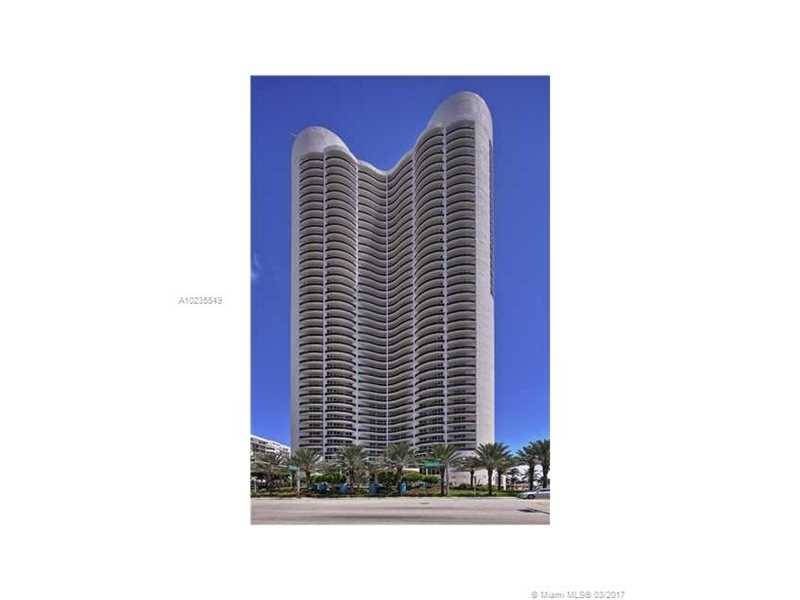 OCEAN FRONT BUILDING WITH THE OCEAN AND CITY VIEW - OCEAN FOUR 2 BR Condo Sunny Isles Miami