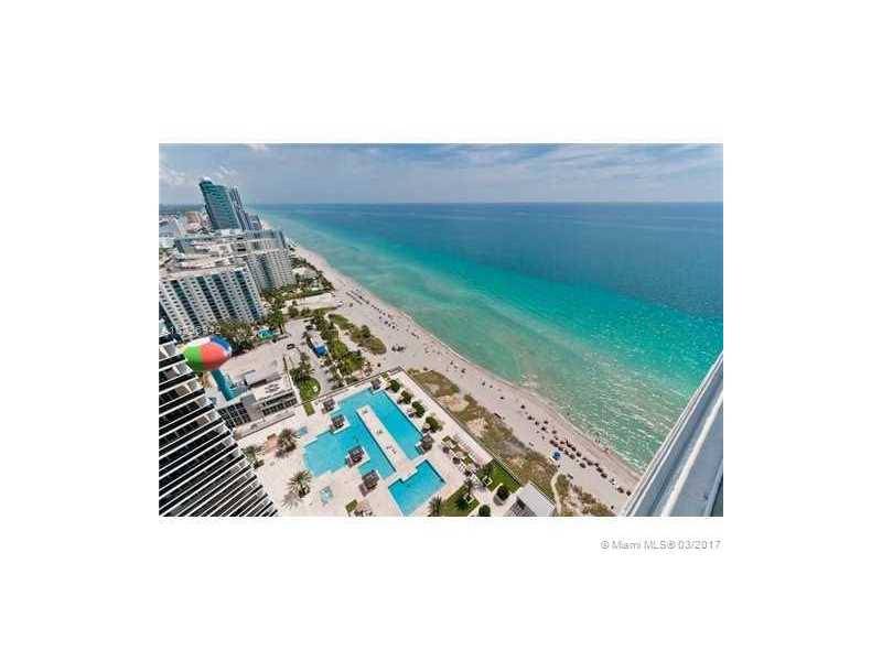 GORGEOUSE OCEANFRONT UNIT - BEACH CLUBTWO 2 BR Condo Hollywood Miami