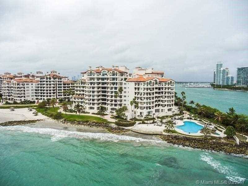 Stunning Unit located in the desirable Villa Del Mare 72 building on Fisher Island