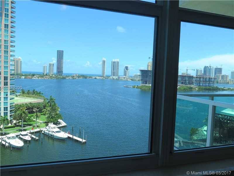 BEAUTIFUL VIEW OF THE INTRACOASTAL - Aventura Marina Condo 2 BR Condo Bal Harbour Miami