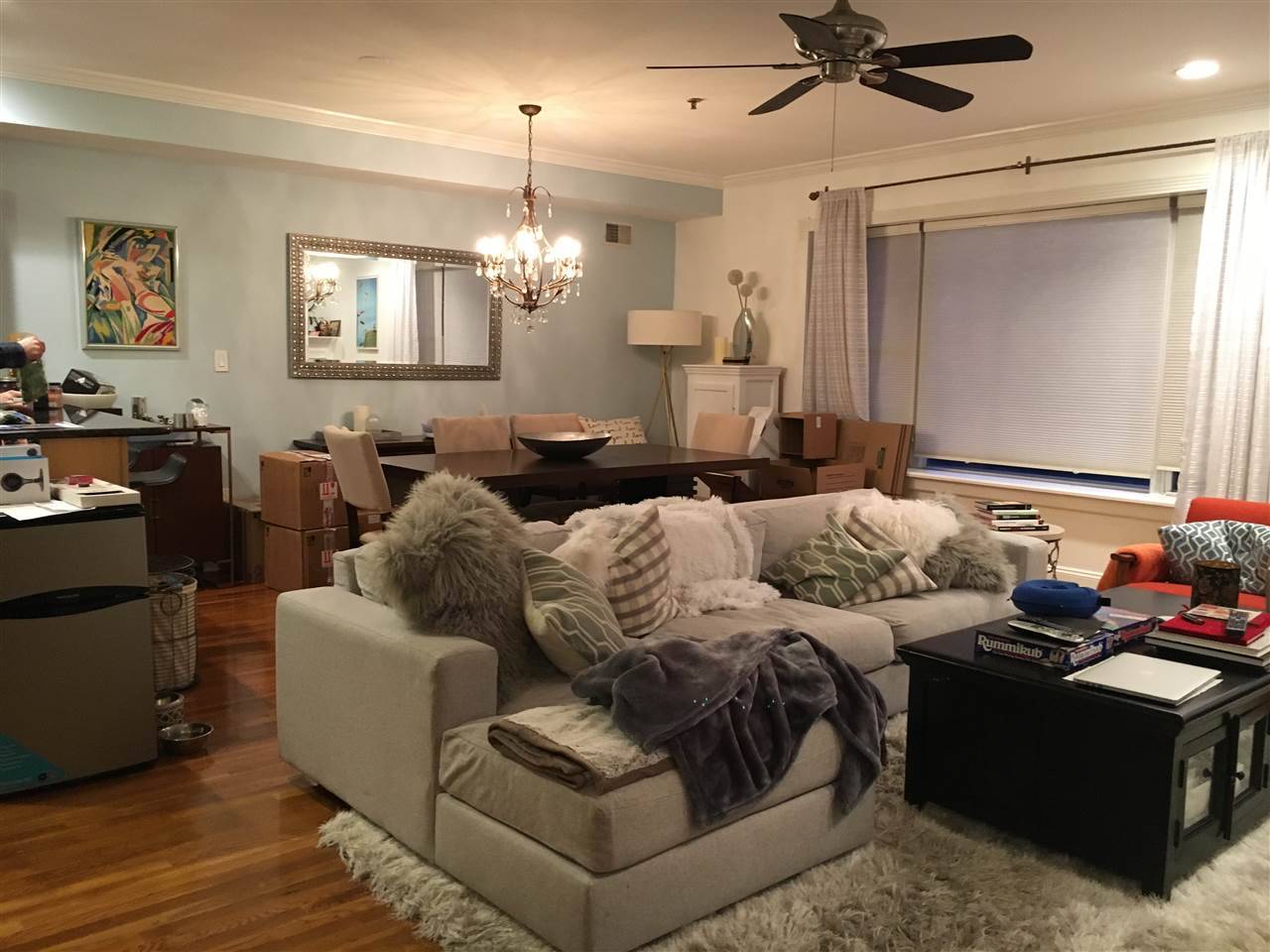 Bright and spacious 2 bedroom 2 bathroom in the heart of Hoboken