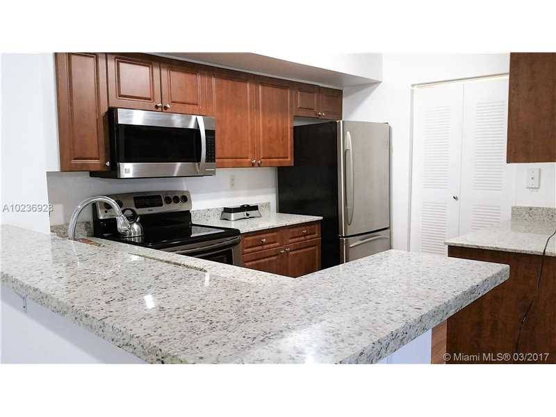 Wonderful Investment opportunity - Royal Grand 3 BR Condo Ft. Lauderdale Miami