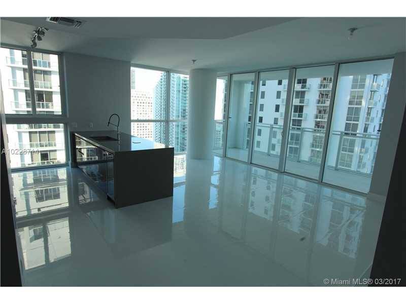 Easy to show Spectacular 3 Bed 3 bath corner unit condo COMES WITH 2 PREMIUM PARKING SPOTS ON THE 2nd FLOOR The Bond on Brickell