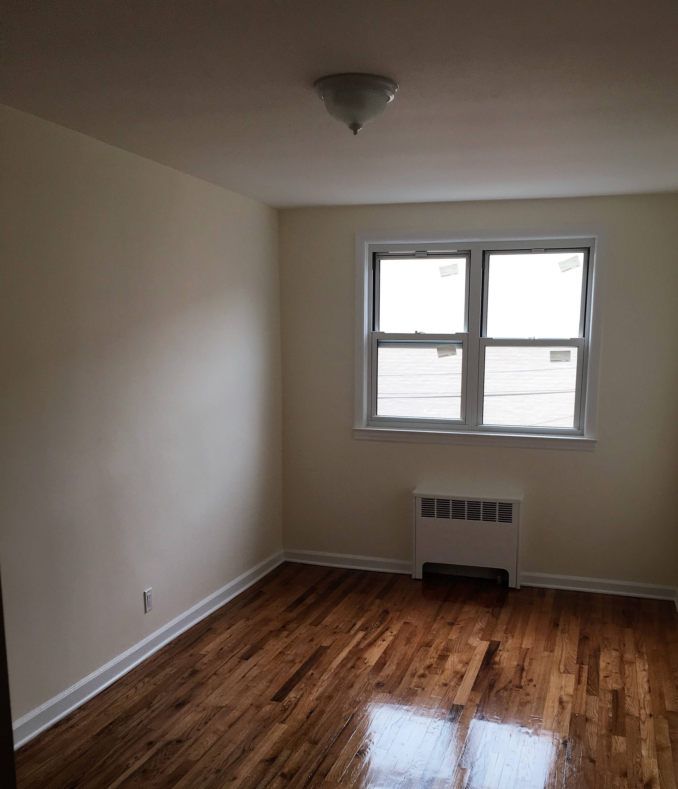 BRAND NEW 2 BEDROOM APARTMENT ALL UTILITIES INCLUDED (HEAT,GAS,ELECTRIC)