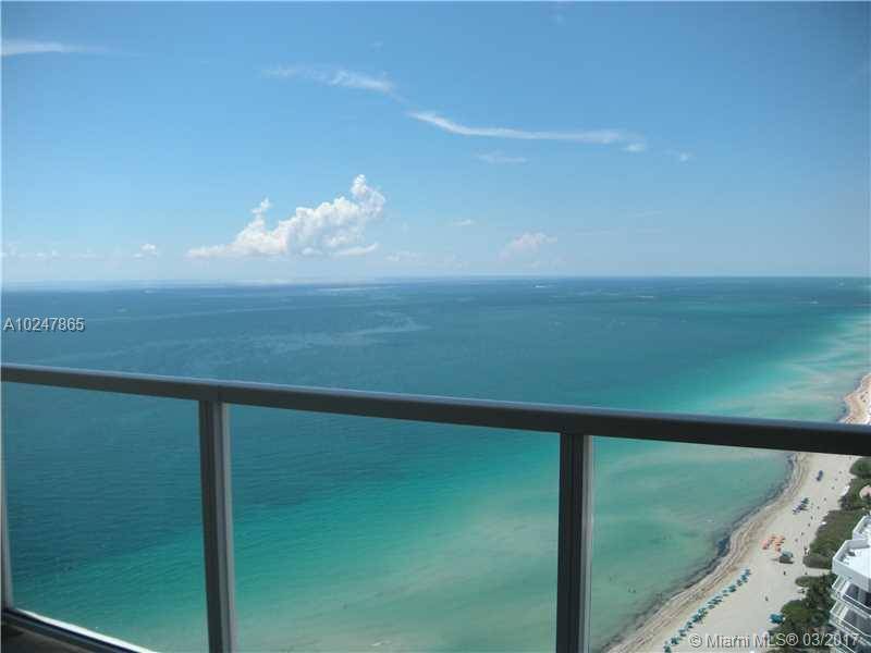 Excellent 1Bedroom unit with direct ocean view - LA PERLA CONDO 1 BR Condo Sunny Isles Miami