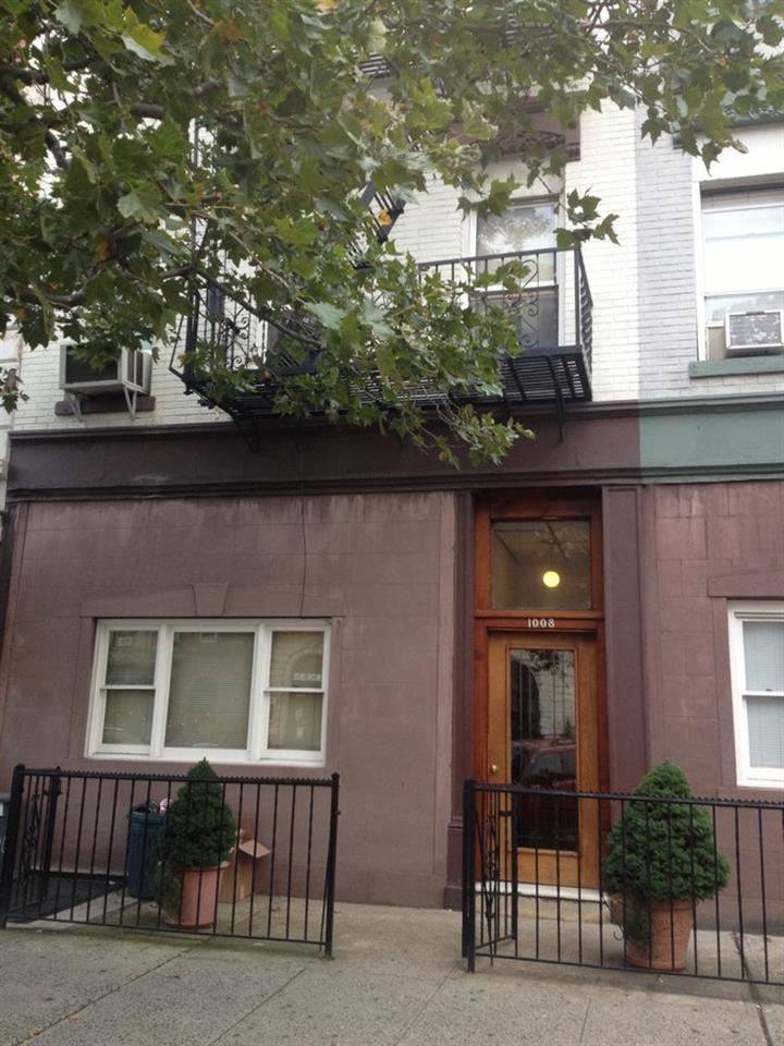 Cozy and clean 1BD in a well-maintained building - 1 BR Hoboken New Jersey