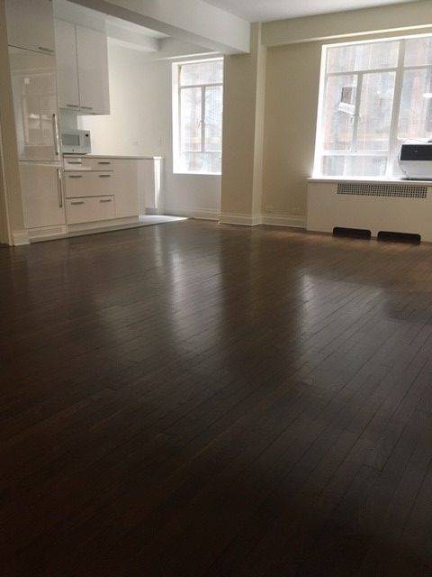 ALCOVE STUDIO WITH BEAUTIFUL VIEWS OF CENTRAL PARK!! NO FEE!!!!