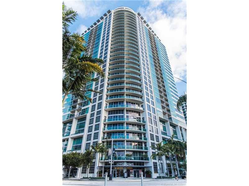 BEAUTIFUL - FOUR MIDTOWN CONDO 2 BR Highrise Aventura Miami