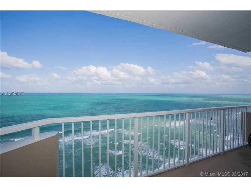Stunning Direct Oceanfront 3 bed - The Hemispheres 3 BR Condo Hollywood Miami