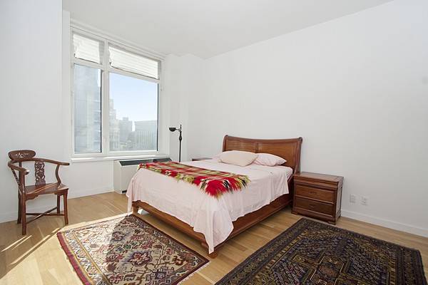 High-floor, One-bedroom with open city views in 325 Fifth avenue Luxury Condominimum Building!