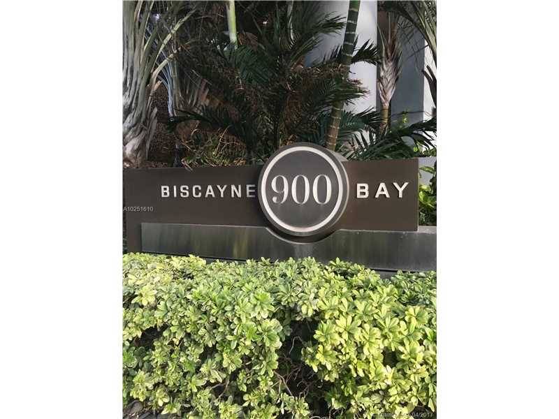 BEAUTIFUL APARTMENT WITH AMAZING VIEW OF THE BAY - 900 Biscayne Blv 2 BR Condo Brickell Miami