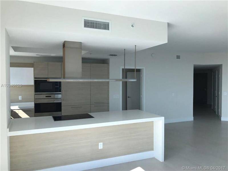 Stunning views spacious well appointed residence - Marina Palms 3 BR Condo Miami