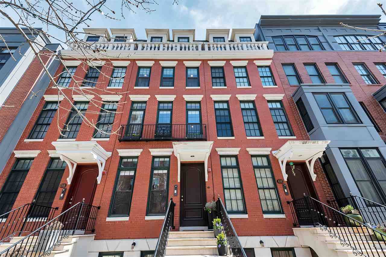 114 River St is a modern 5-story magnificent townhome with private elevator located at Liberty Harbor in downtown Jersey City