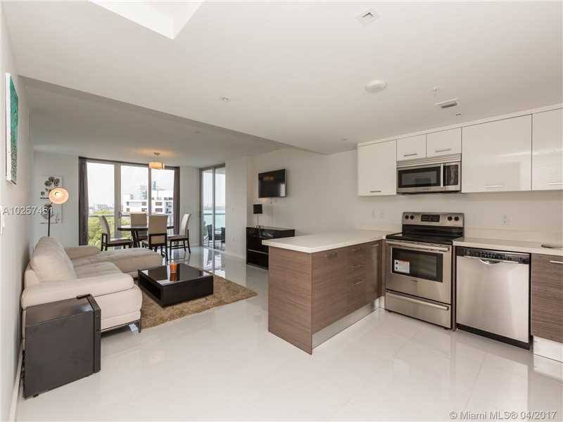 Beautiful Waterfront oasis in Bay Harbour Islands - HARBOR PARK 2 BR Condo Bal Harbour Miami