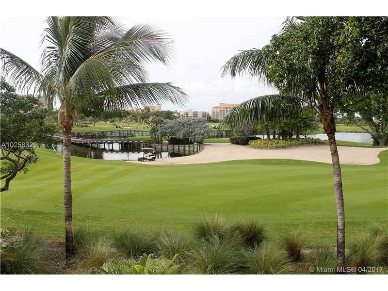Panoramic view of lake and Golf Course - DELVISTA B CONDO 3 BR Condo Aventura Miami