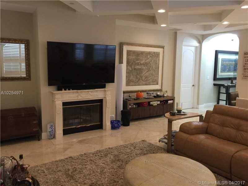 Long or short term rental available - Oriana 3 BR Condo Ft. Lauderdale Florida