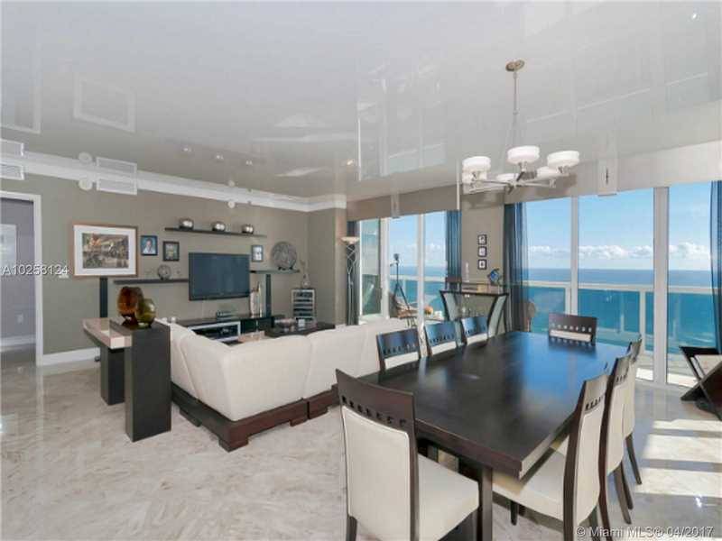 Furnished spectacular 04 corner overlooking the ocean & Intracoastal with upgrades