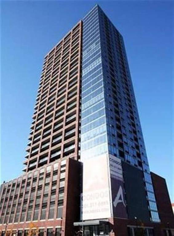 Very high floor well kept unit at the luxurious A Condos in Jersey City Downtown