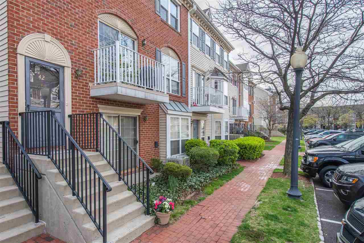 OPEN HOUSES THIS WEEKEND - 2 BR Condo New Jersey