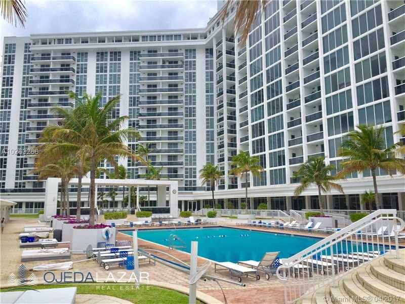 Beautiful one bedroom condo in the best line at the prestigious Harbour House in Bal Harbour
