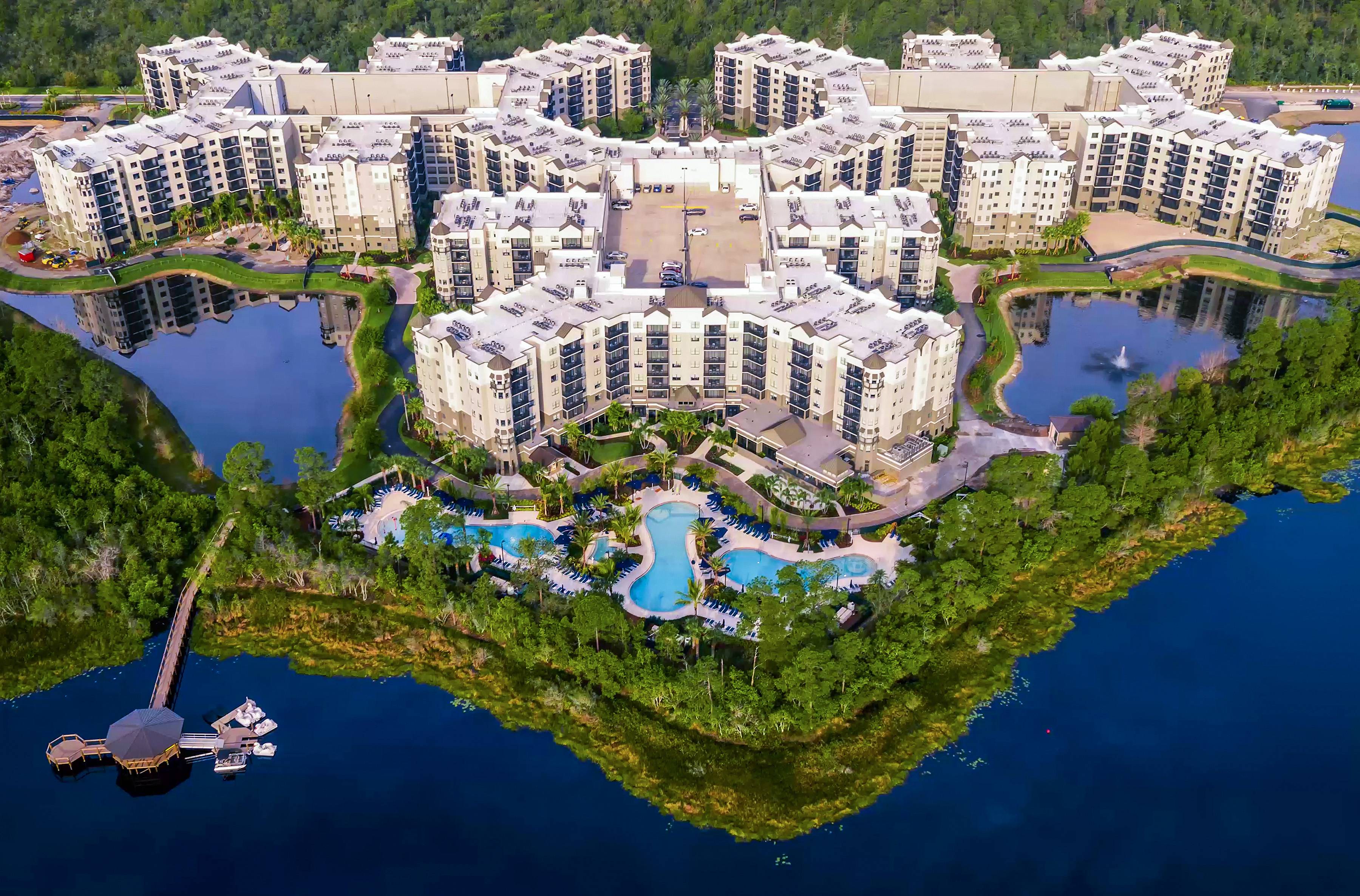 The Grove Resort and Spa Condos for Sale in Orlando ! Florida's Newest Upscale Condo Hotel 5 Mins to Disney World! Incentives available! Condo for Sale Great for Personal Use or Investment! Financing! Waterpark! INCENTIVES!!  New Units Available!