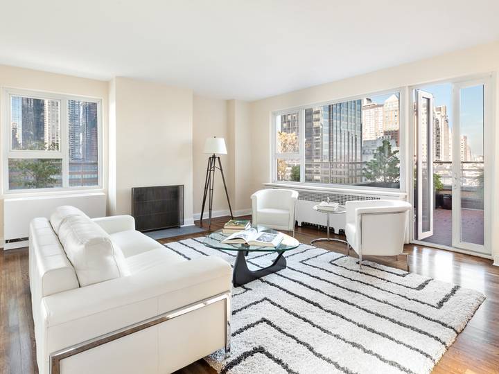 Spectacular NO FEE 2 Bedroom 2 Bathroom Apartment with BREATHTAKING VIEWS of Central Park!!!