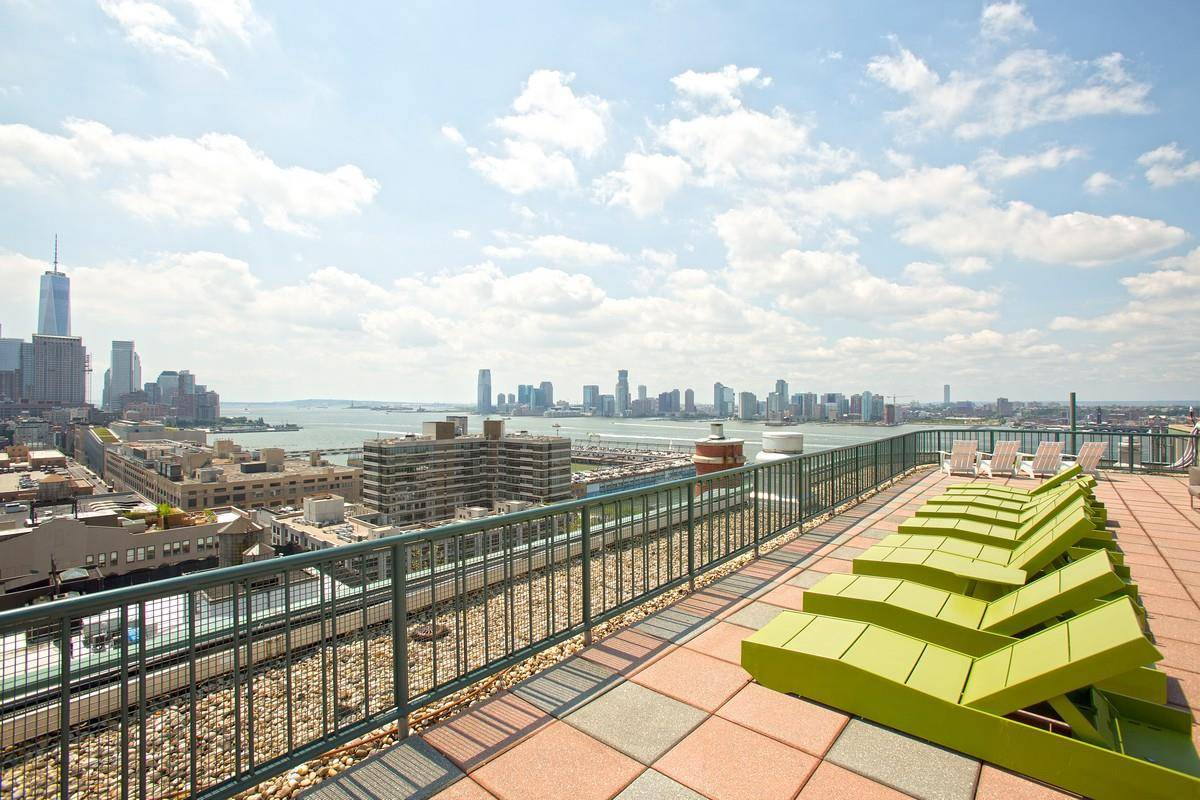 Stunning Luxury Loft In West Village Blocks from Hudson River Water Front!!!