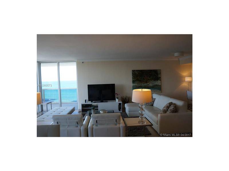 Beautiful completely furnished corner unit with 1 - Beach Club Three 2 BR Condo Hollywood Miami