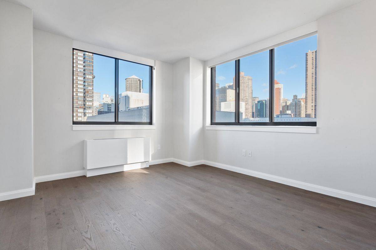 SPECTACULAR ONE BEDROOM ONE BATH IN KIPS BAY! NO FEE AND ONE MONTH FREE!!!