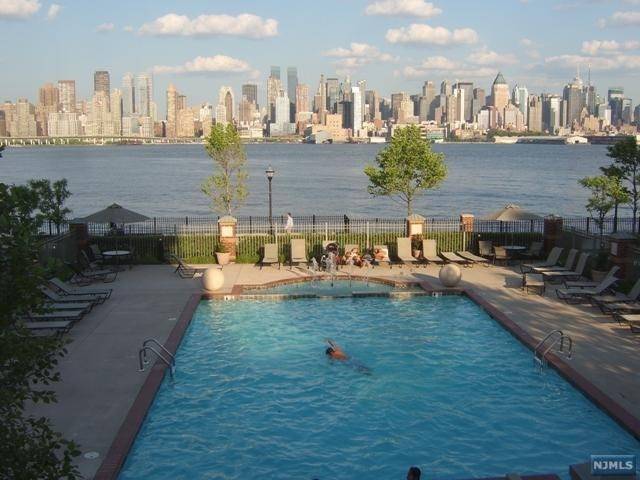 Mint 1 bdr in the Hudson Club - 1 BR Condo New Jersey