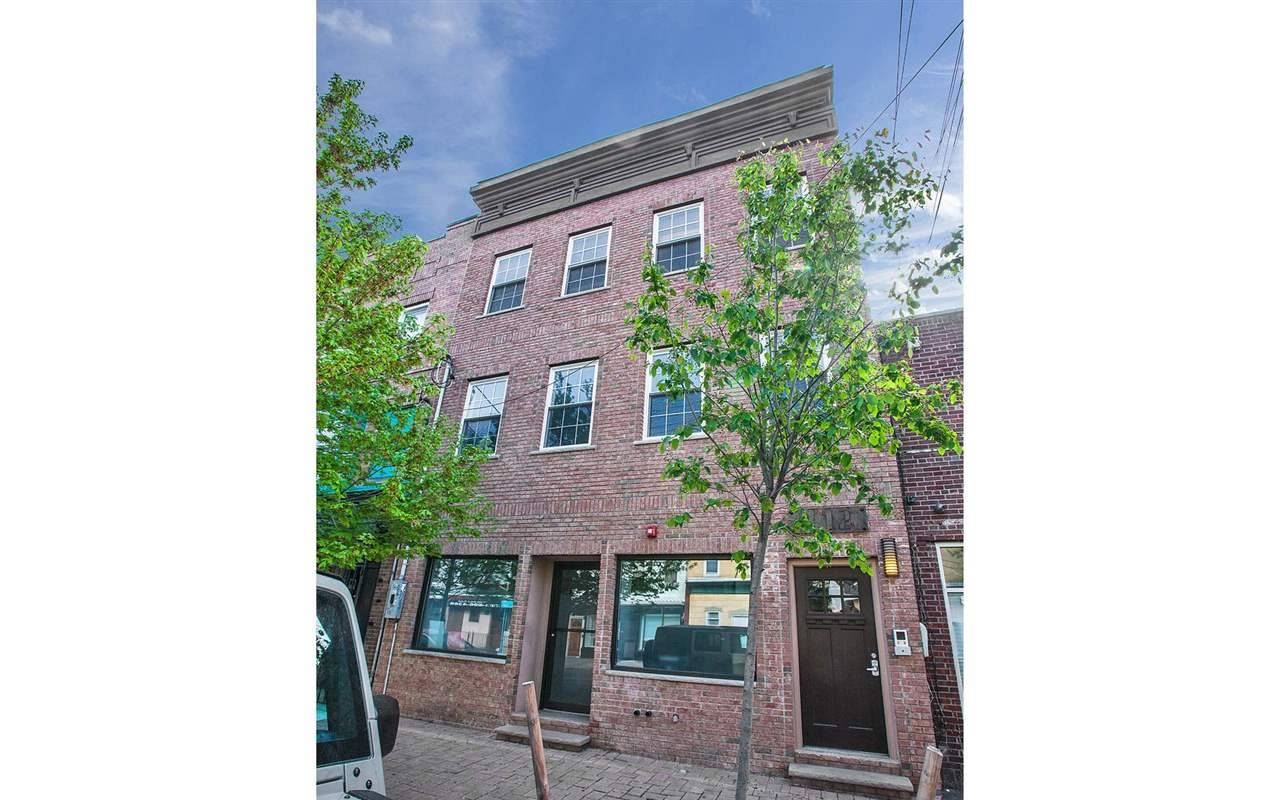 Completely renovated with some outdoor space - Retail Historic Downtown New Jersey
