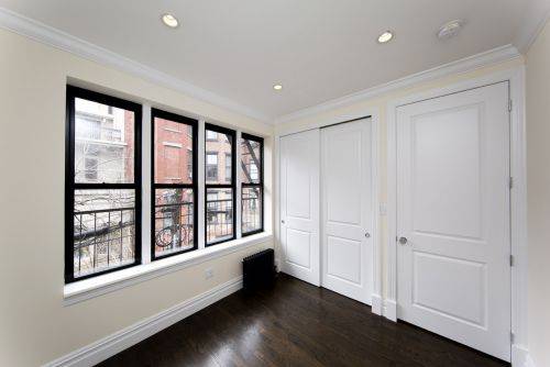 Brooklyn Heights: Gut Renovated 4 Bed/2 Bath with Washer Dryer and Roof Deck