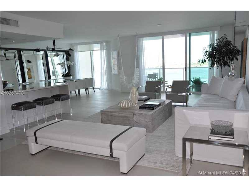 Gorgeous FULLY renovated waterfront 4 bedroom - Peninsula II 4 BR Condo Aventura Miami