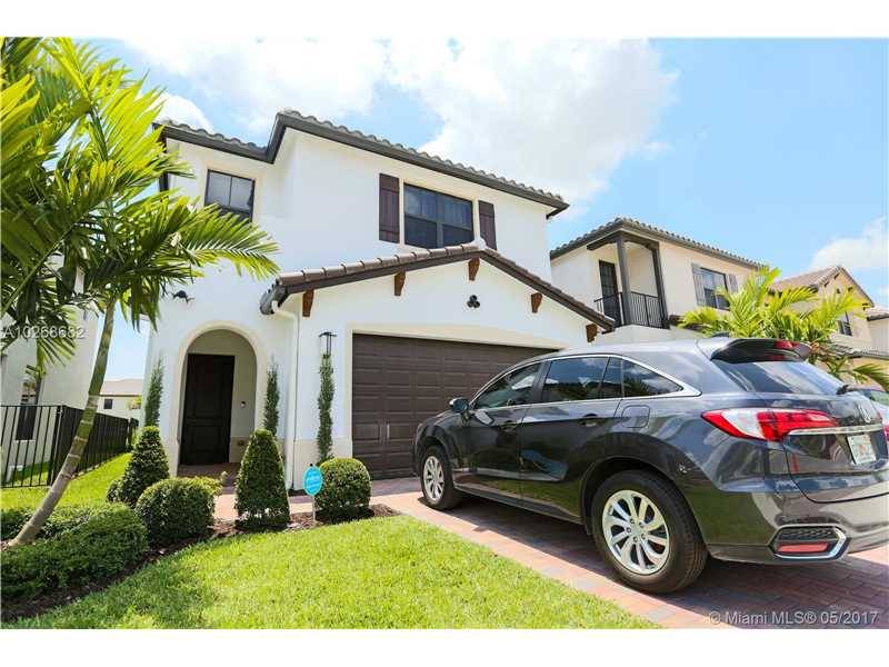 BEAUTIFULLY REMODELED 5 BEDS 3 BATHS SINGLE FAMILY HOME AT BONTERRA MIAMI