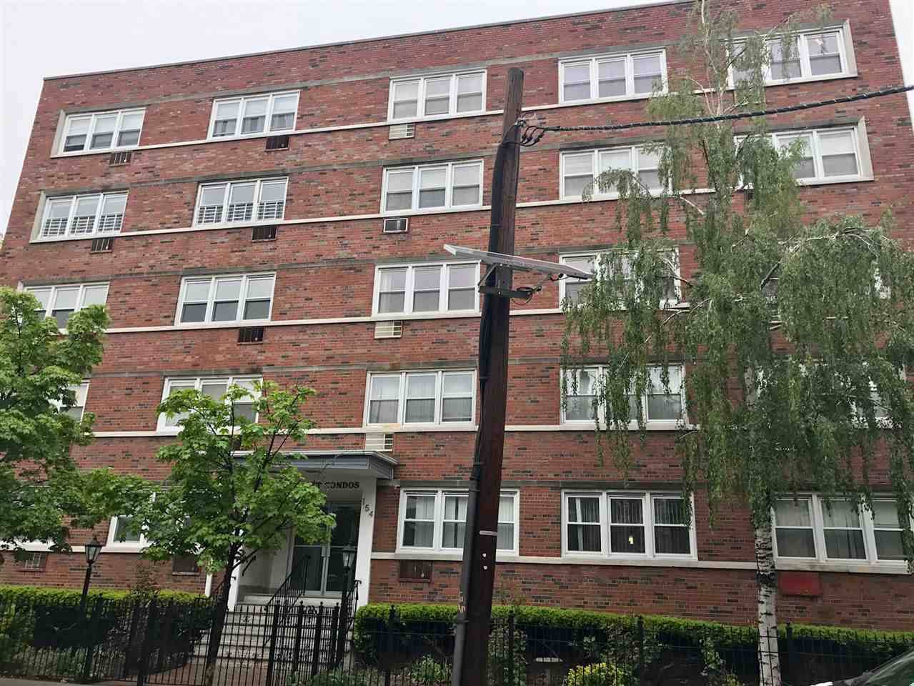 This Condo will NOT last - 2 BR Condo The Heights New Jersey