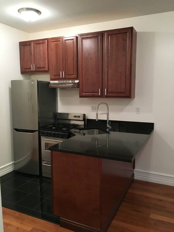 Perfect 3 bed 1 bath on  Upper West Side.