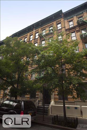 Great 2 Bed 1 Bath on Upper West Side.