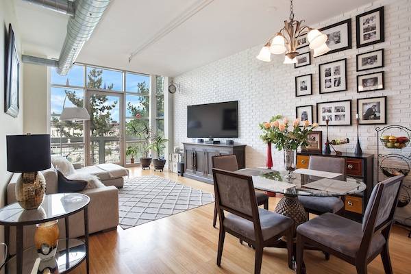 Beautiful and bright loft-style 1 br plus home office in Shroeder Lofts