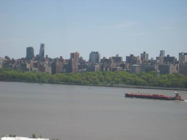 Corner 815 sq ft 1 BR w/ GW Bridge North & East River Views all rooms where RAINBOWS have been seen