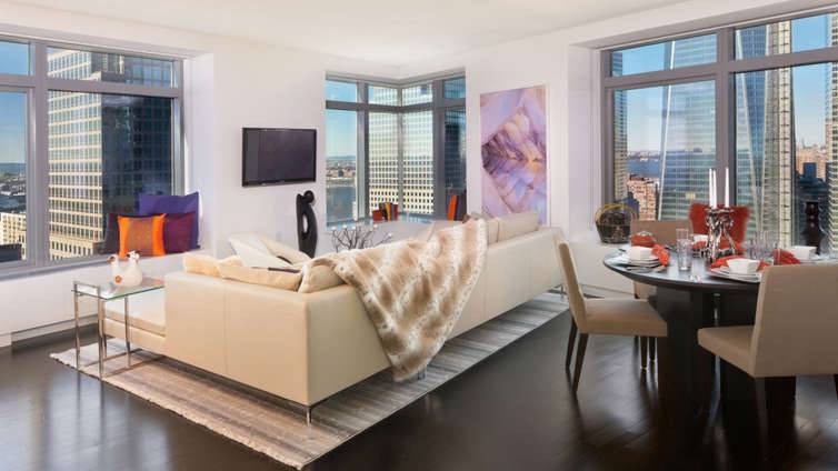 NO BROKER FEE! 1 MONTH FREE RENT!! Fabulous Midtown West 1 Bedroom Apartment with SPECTACULAR CITY VIEWS !!!